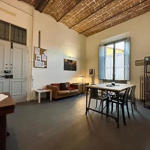 Bed & Breakfast Indipendenza 24, Bologna