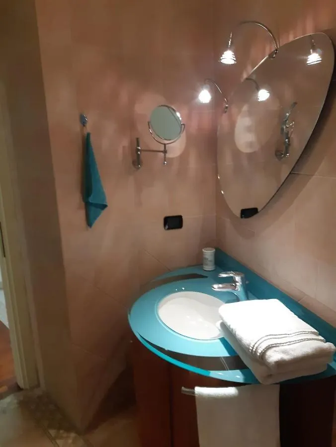 Bed & Breakfast Gran Suite Piazza Maggiore - T&T Communications Bologna Italy