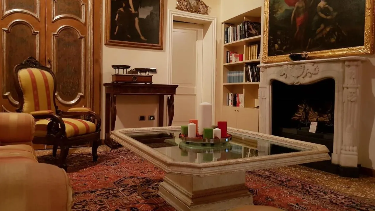 Gran Suite Piazza Maggiore - T&T Communications Bologna 0*,