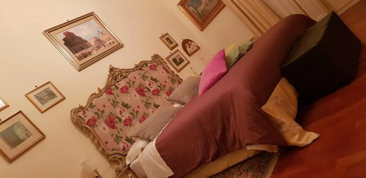 Gran Suite Piazza Maggiore - T&T Communications Bologna 0*,
