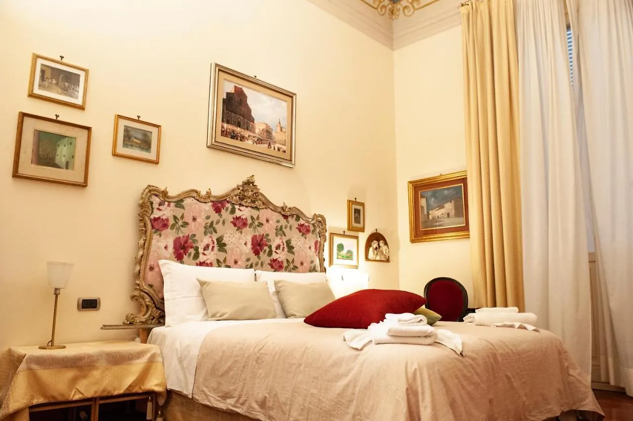 Bed & Breakfast Gran Suite Piazza Maggiore - T&T Communications Bologna